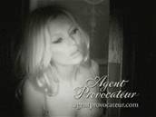 Kate Mossov� v reklam� pro Agent Provocateur