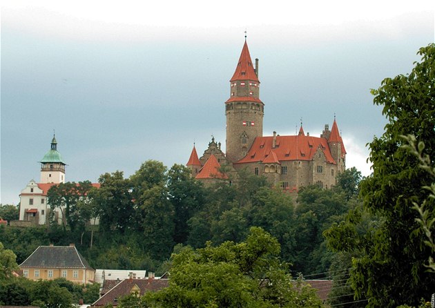 idnes.cz - hrad bouzov