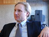 Dan Brown při rozhovoru v rodném Exeteru Dan Brown při rozhovoru v rodném Exeteru