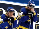 ŠVÉDSKÉ ZKLAMÁNÍ. Smutní hokejisté Švédska po prohraném semifinále. ŠVÉDSKÉ ZKLAMÁNÍ. Smutní hokejisté Švédska po prohraném semifinále.