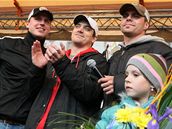 Petr Vampola, Petr Koukal a Tomáš Rolinek slaví titul mistrů světa v rodném Žďáru nad Sázavou Petr Vampola, Petr Koukal a Tomáš Rolinek slaví titul mistrů světa v rodném Žďáru nad Sázavou