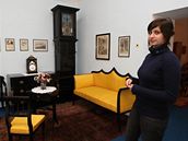 Pracovnice vsetínského zámku Petra Maliňáková ukazuje nově otevřené prostory. Pracovnice vsetínského zámku Petra Maliňáková ukazuje nově otevřené prostory.