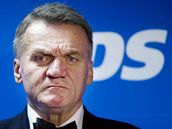 Bohuslav Svoboda ve volebním �tábu ODS. (16. �íjna 2010)