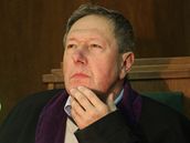 P�edseda sen�tu Miloslav Studni�ka.