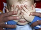 Policie vy�et�uje, zda matka sp�chala trestn� �in. Ilustra�n� foto