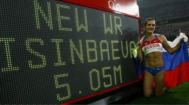 Ruská ty�ka�ka Jelena Isinbajevová p�ekonala dal�í sv�tový rekord. 