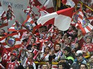 FAND�ME PO NASZYMU. P��znivci T�ince p�icestovali do Litv�nova ze Slezska v hojn�m po�tu
