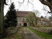 Zámek v Červené Řečici, který dvacet let od revoluce chátral, zachrání dotace z... Zámek v Červené Řečici, který dvacet let od revoluce chátral, zachrání dotace z...