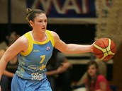 Ameri�anka Lindsay Whalenov� (vpravo) po p�ti letech opou�t� t�m USK Praha
