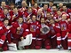 BRONZOV� T�M. �e�t� hokejist� z�skali na MS 2011 v Bratislav� bronzov� medaile.