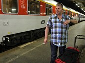 Na olomouckém nádraží zůstal i Grzegorz Nezborawa z Polska. (16. června 2011) Na olomouckém nádraží zůstal i Grzegorz Nezborawa z Polska. (16. června 2011)