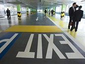 Parkovací dům Rychtářka v Plzni v den otevření 23. června 2011. Parkovací dům Rychtářka v Plzni v den otevření 23. června 2011.