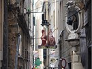 V uli�k�ch pod Via Garibaldi v Janov�