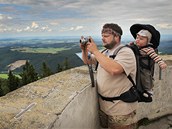Ať už na kole, nebo pěšky, můžete se kochat panoramaty. (Ilustrační snímek)