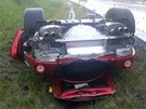 Nehoda ferrari na D11 u Cho�ovic. (15. srpna 2011)