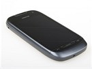 Recenze Nokia 701 telo