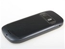 Recenze Nokia 701 telo
