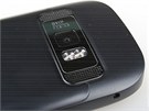 Recenze Nokia 701 telo
