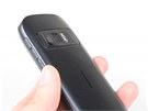 Recenze Nokia 701 telo