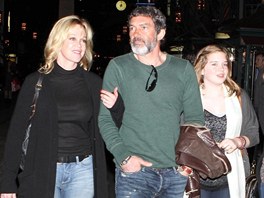 Melanie Griffithová, Antonio Banderas a jejich dcera Stella v roce 2010 Melanie Griffithová, Antonio Banderas a jejich dcera Stella v roce 2010
