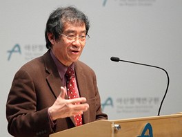 Profesor z Harvardu Tu Wej-ming (Tu Weiming) Profesor z Harvardu Tu Wej-ming (Tu Weiming)