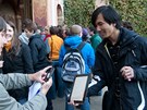Technick�mu nad�enci se Matt podepsal na tablet