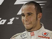 Lewis Hamilton si užívá triumf ve Velké ceně Abu Zabí. Lewis Hamilton si užívá triumf ve Velké ceně Abu Zabí.