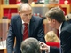 Zden�k T�ma a Tom� Hude�ek p�i jedn�n� pra�sk�ho zastupitelstva.