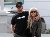 Lady Gaga a Taylor Kinney (11. prosince 2011)