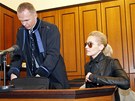 Dara Rolins u soudu se sv�m pr�vn�m z�stupcem Robertem Vladykou