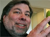 Steve Wozniak up�ednost�uje iPhone, ale v n�kter�ch ohledech je podle n�j android lep��.