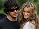 Kylie Bisuttiov� a jej� man�el Mike