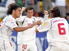 Marek Jankulovski a Milan Baro� se raduj� z g�lu v z�pase proti Loty�sku na...