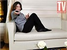 Carla Bruniov�-Sarkozyov� p�i sledov�n� televize