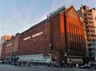 PIVOVAR V CENTRU AMSTERDAMU. D��v se tu va�ilo pivo, dnes se tady nach�z�