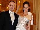Man�el� Andrea Vere�ov� a Daniel Volopich na Plesu v Ope�e (25.2. 2012)