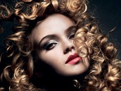 D�msk� ��es z linie Dark Angel kolekce Essential Looks jaro - l�to 2012