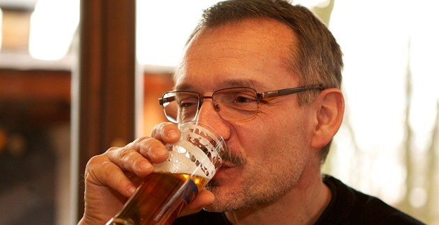"V učení jsem dělal v pivovaru a na sladovně všechnu manuální práci, tehdy se