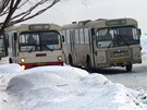Sibi�sk� autobusy, je� pamatuj� hodn� krut�ch zim.