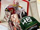 V �ANCI. Karlovarsk� �to�n�k Petr Kumst�t (46) se tla�� do �ance p�ed