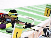 NA STŘELNICI. Martin Fourcade nepatří mezi nejpřesněji střílející biatlonisty,
