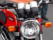Na pra�sk�m V�stavi�ti se v r�mci p�ehl�dky Motocykl p�edstavila i retro Jawa