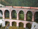 Uvnit� objektu stanice Semmering najdeme informa�n� centrum s expozic�...