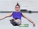 CHYTÁT� M�? Letící Valeria Pereyrová. Snad mí�í ke sv�tlým zít�k�m.