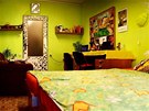 Studentky 2. lékařské fakulty UK z kolejí Kajetánka v Praze-Břevnově se barev... Studentky 2. lékařské fakulty UK z kolejí Kajetánka v Praze-Břevnově se barev...