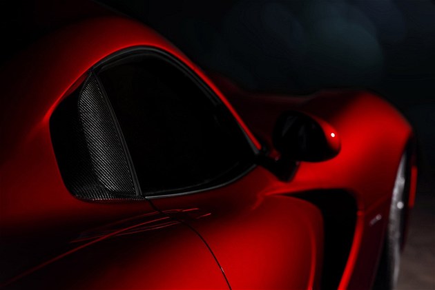 Aerodynamický koeficient karoserie dvoumístného kupé Cx je 0,36.