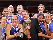 JE TO DOMA! Basketbalistky ze španělské Valencie se radují z euroligovéhzo