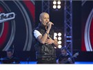 David Bisek vypadal, �e by sám mohl d�lat stylistu.