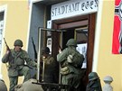 Rekonstrukce boj� o chebskou radnici p�i oslav�ch 60. v�ro�� osvobozen� Chebu. 
