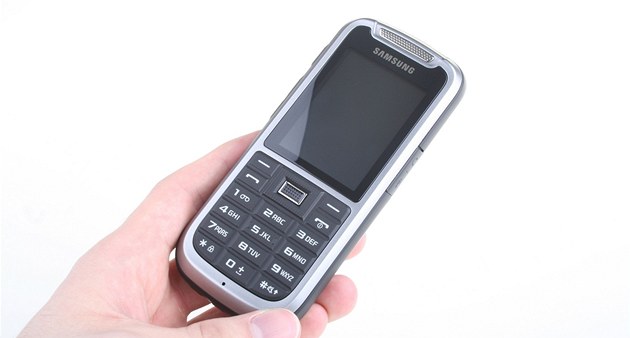 Model Xcover 2 vypadá k světu i navzdory nízké ceně.